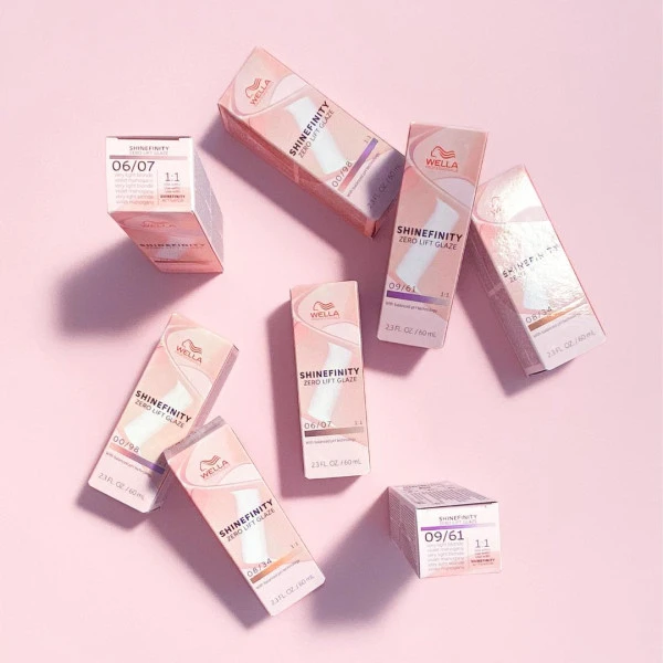 Coloration gloss Shinefinity 06/71 frosted chestnut Wella 60ML Coloration Gloss Shinefinity 06/71 Frosted Chestnut Wella 60ML -Produits Capillaires coloration gloss shinefinity 0671 frosted chestnut wella 60ml 8