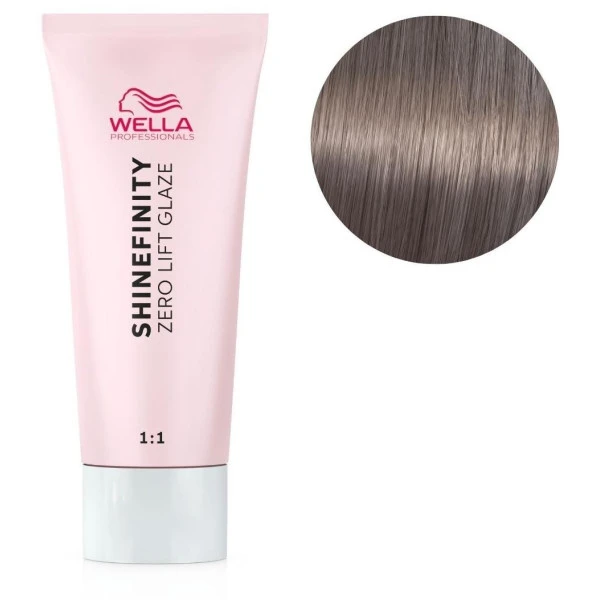 Coloration gloss Shinefinity 06/71 frosted chestnut Wella 60ML Coloration Gloss Shinefinity 06/71 Frosted Chestnut Wella 60ML -Produits Capillaires coloration gloss shinefinity 0671 frosted chestnut wella 60ml