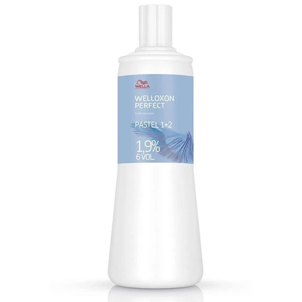 Oxydant Welloxon Perfect 1.9% 6V Wella 1000ml Oxydant Welloxon Perfect 1.9% 6V Wella 1000ml -Produits Capillaires oxydant welloxon perfect 19 6v wella 1000ml
