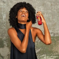 Spray 10-en-1 édition Célébration UniqOne Revlon 150ML 6 Spray 10-en-1 édition Célébration UniqOne Revlon 150ML -Produits Capillaires spray 10 en 1 edition celebration uniqone revlon 150ml 6